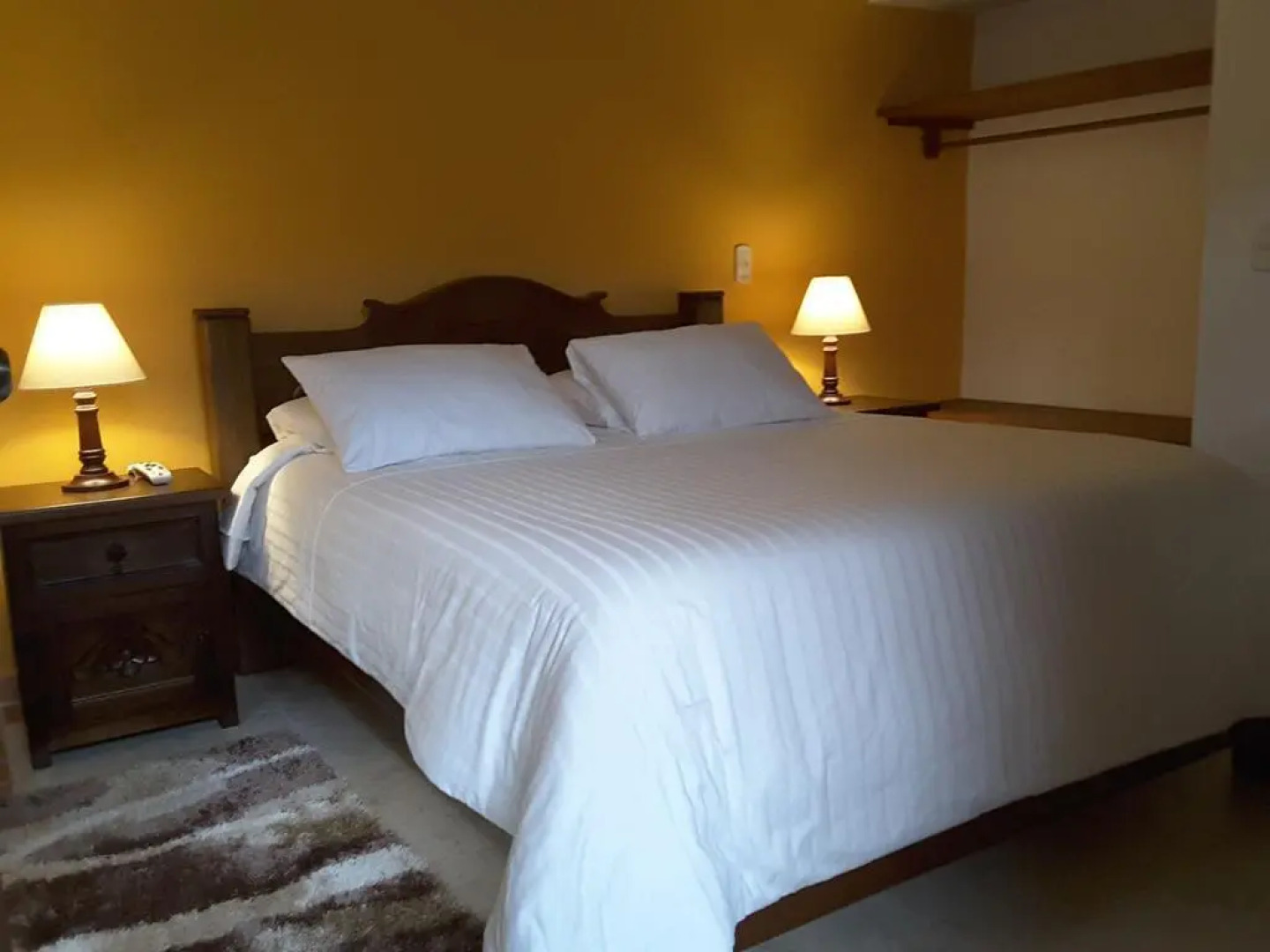 Отель Jardines de la Villa