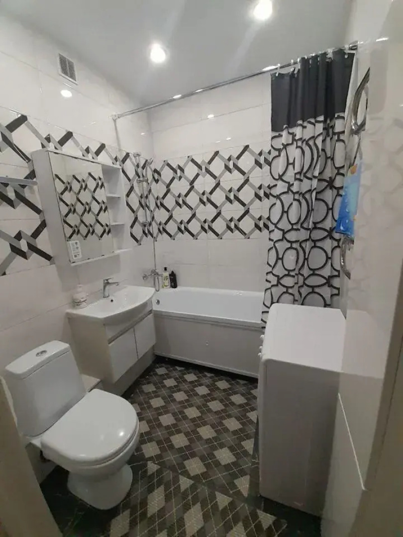 Квартира Комфортабельная на 50-летия Победы 10