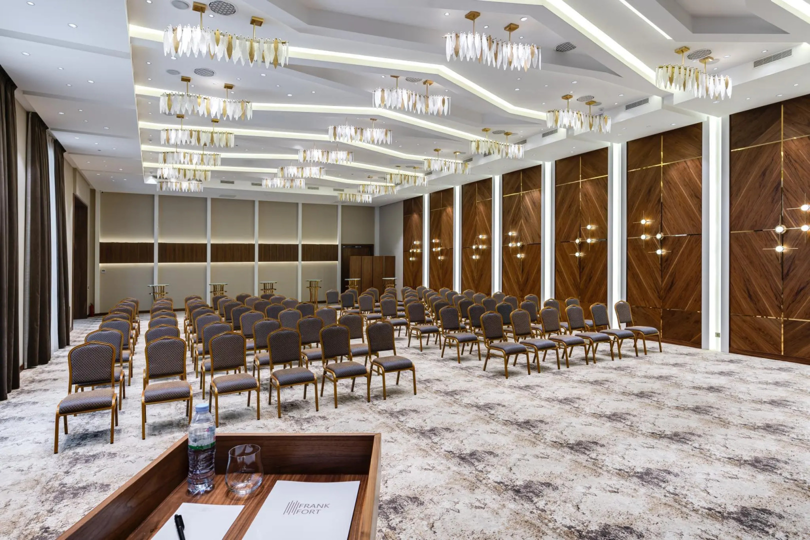 Frankfort Hotel & Spa (Франкфорт и Спа)