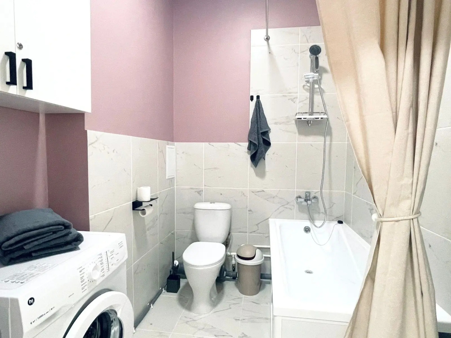 Квартира Просторный люкс с балконом