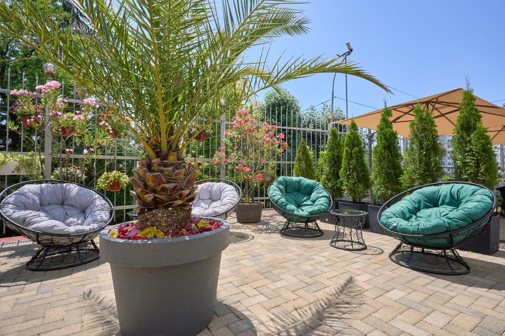 Отель Амбассадор