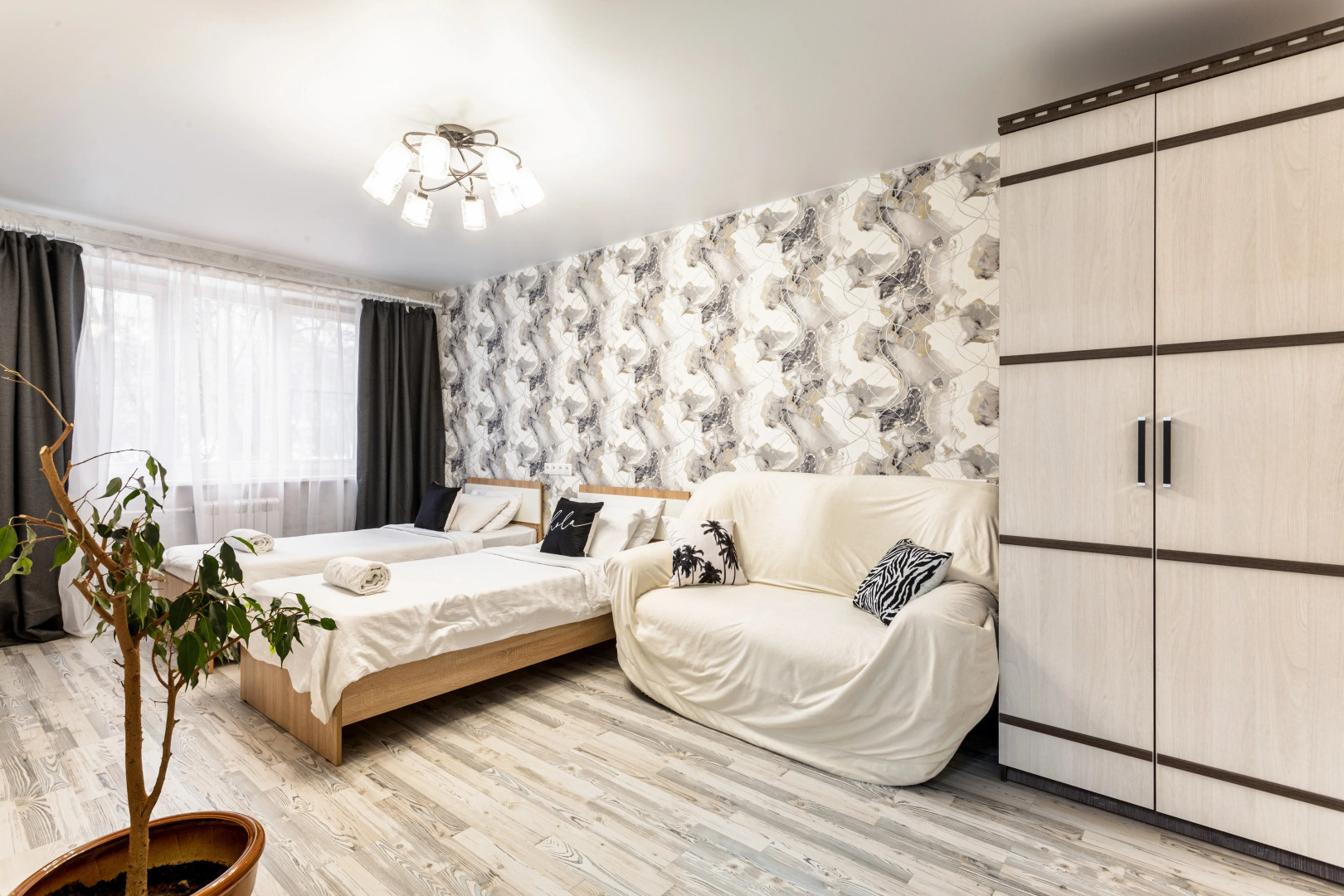 Квартира Большая трехкомнатная квартира в городе Воскресенск