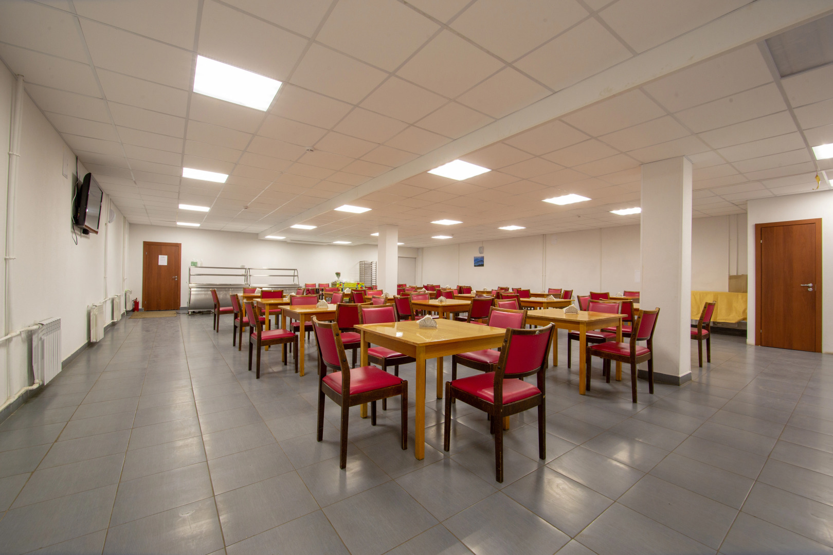 Отель Авлад