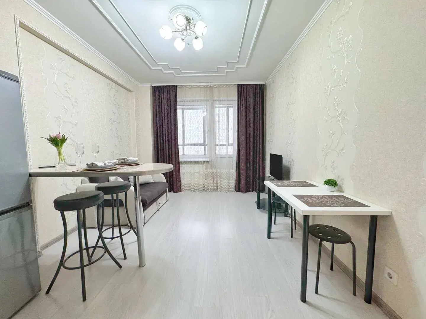 Квартира 1-к Квартира на Октябрьском Проспекте 117