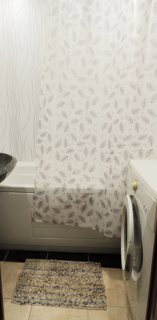 Апартаменты Красной армии 215