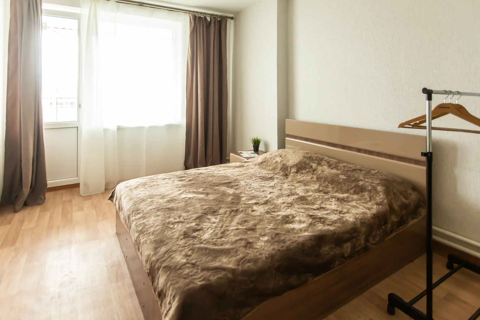 Апартаменты 9 Ночей №15 на Подгорной