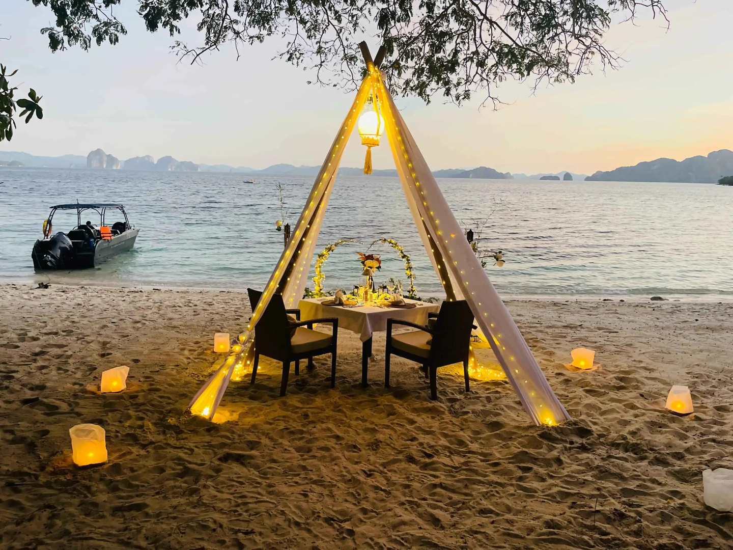 Курортный отель Cauayan Island