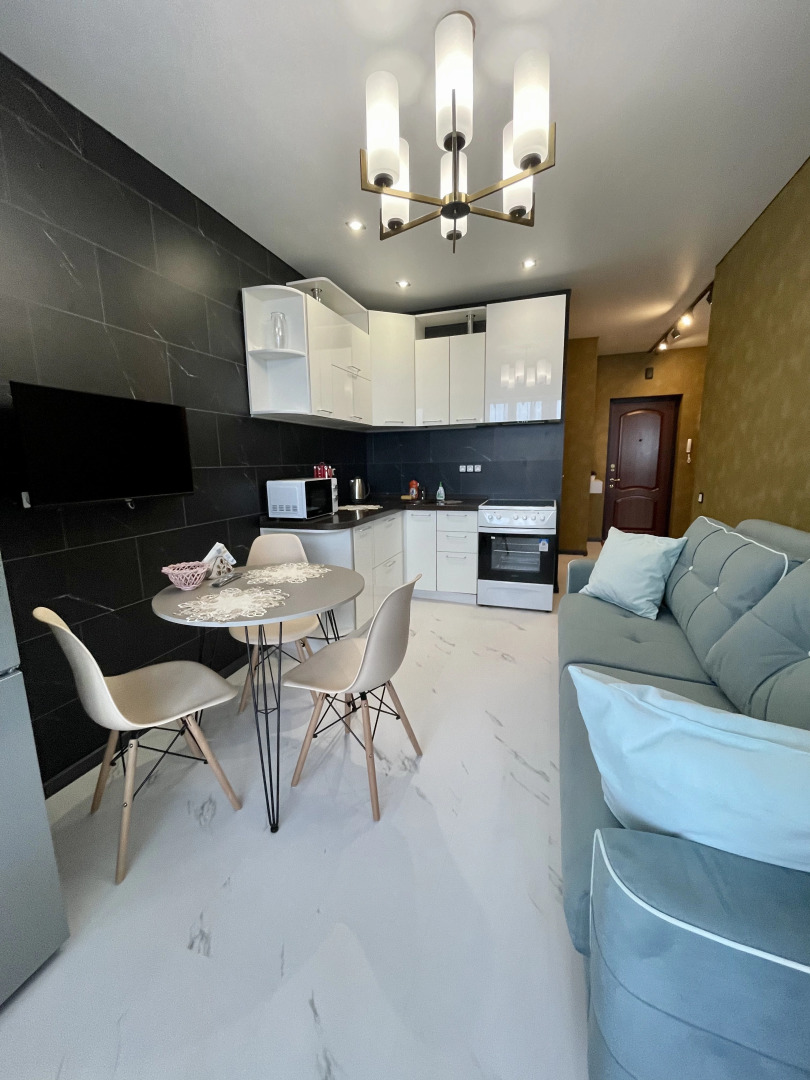 Апартаменты На Верхней Набережной