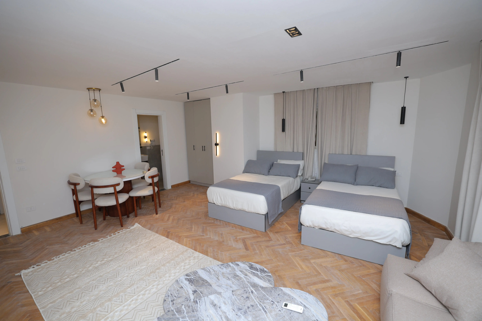 Отель Settle Inn Mirage