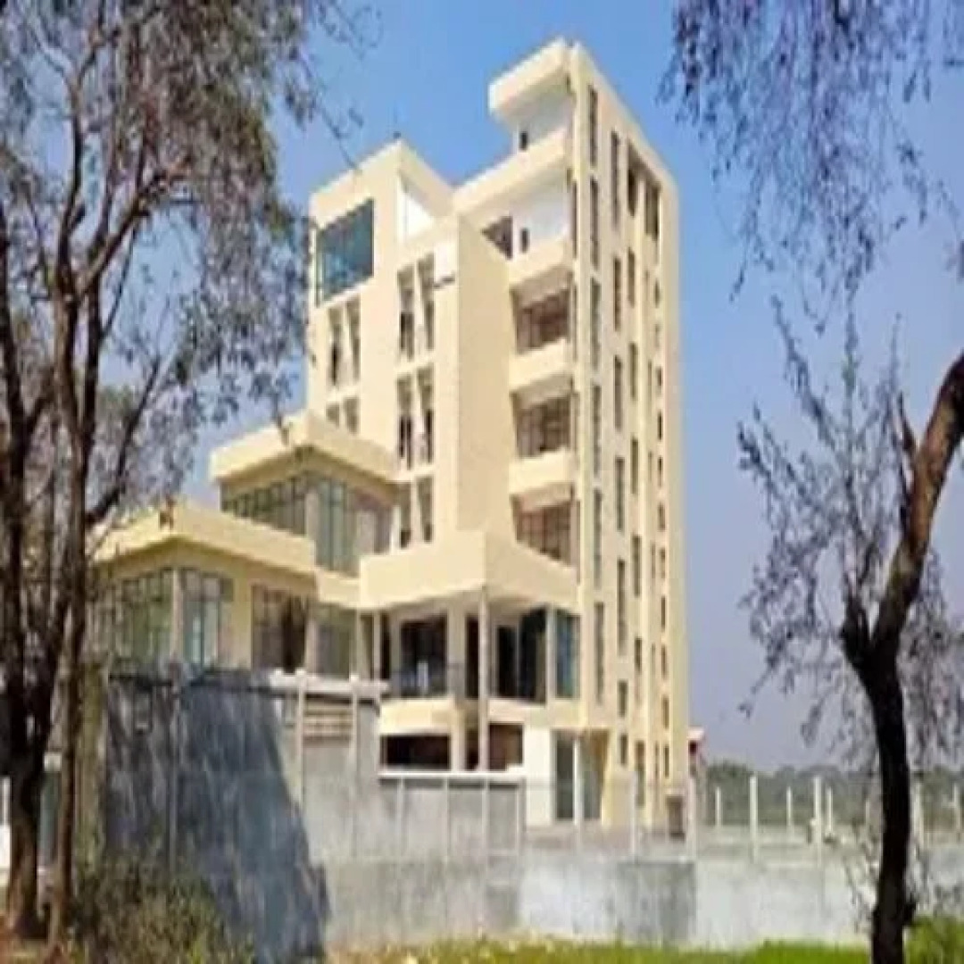 Отель Divine Centre Ltd