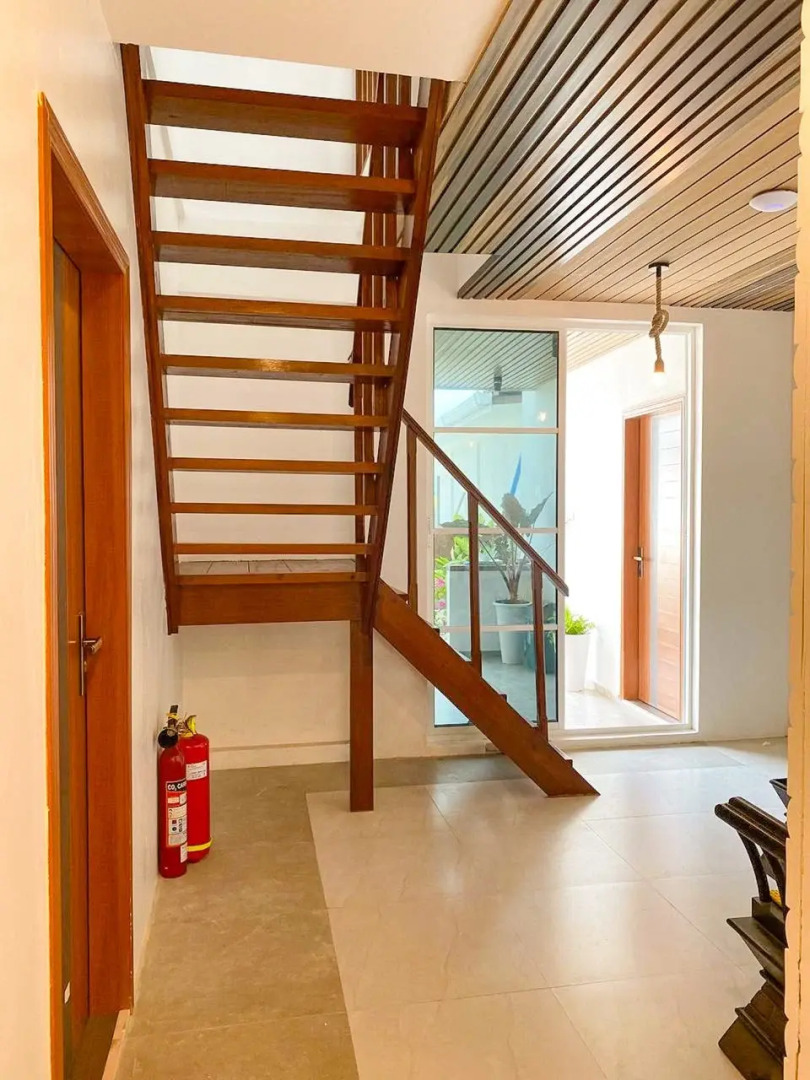 Отель Fatims Beach House Maafushi