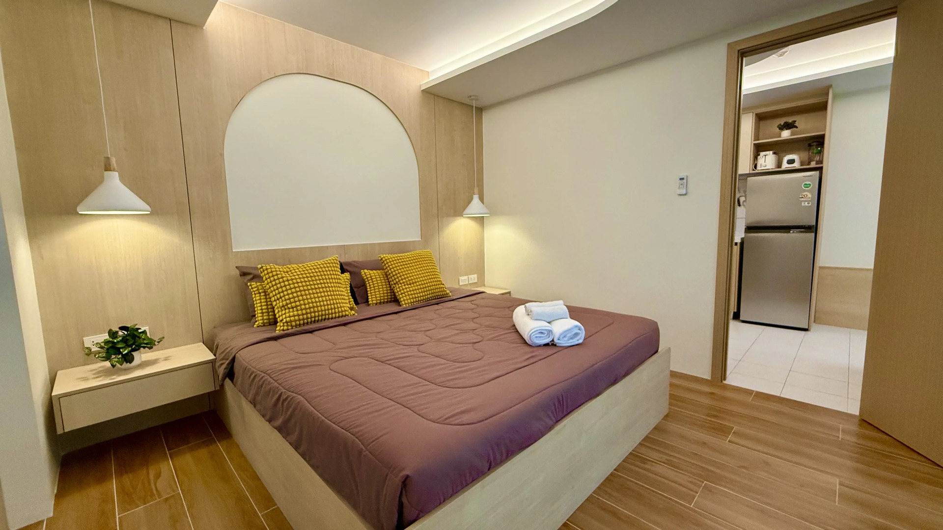 Квартира Просторная однушка у моря с бассейном и WiFi 500 мбит/с