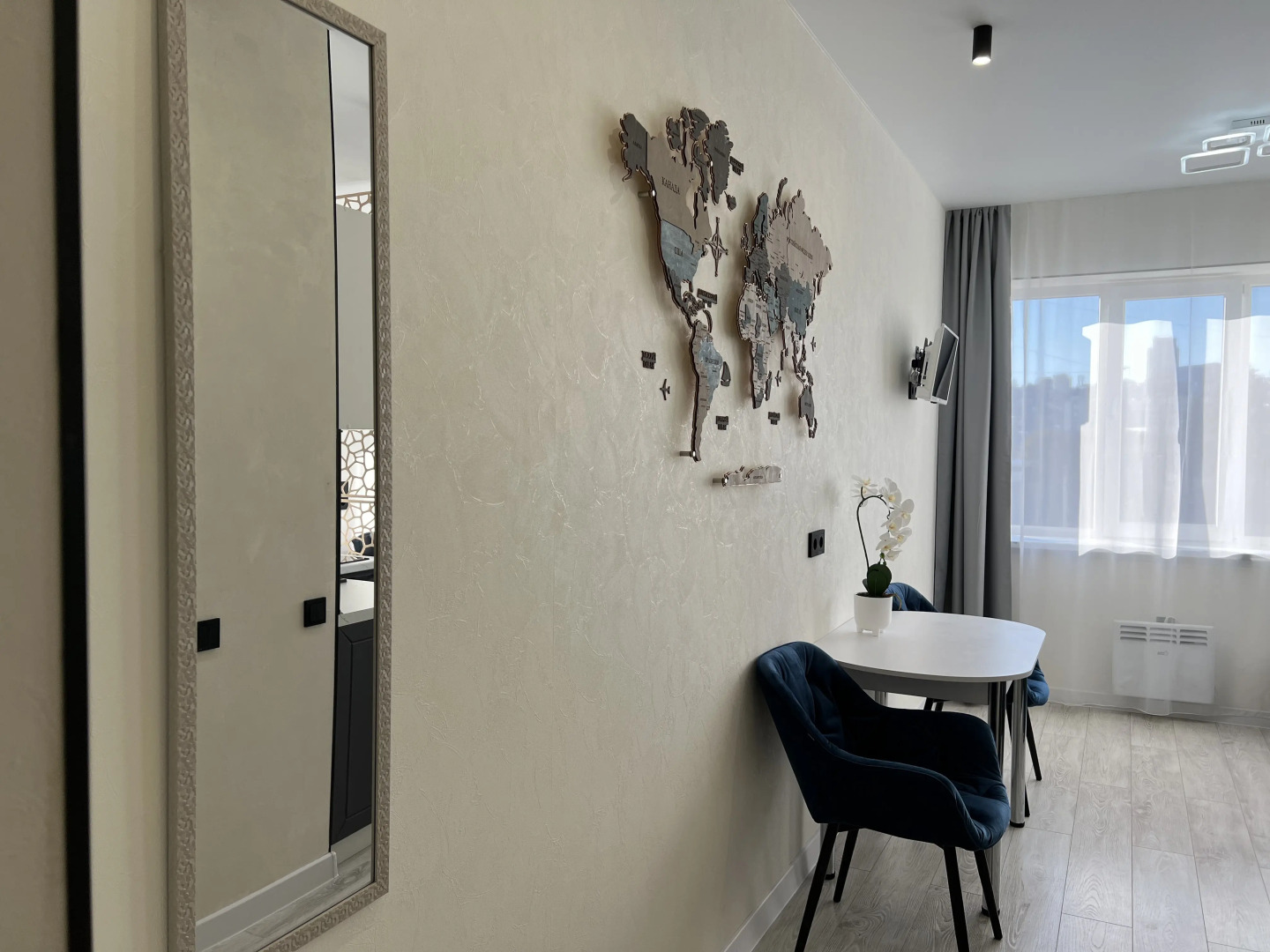 Апартаменты с Видом на Реку