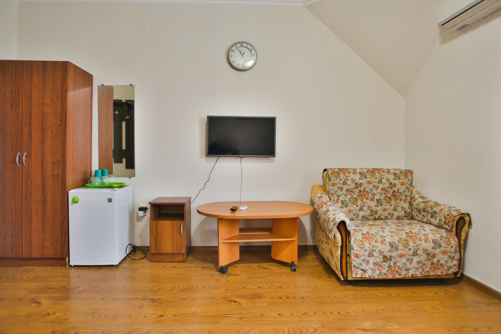 Апартаменты на Апрельской