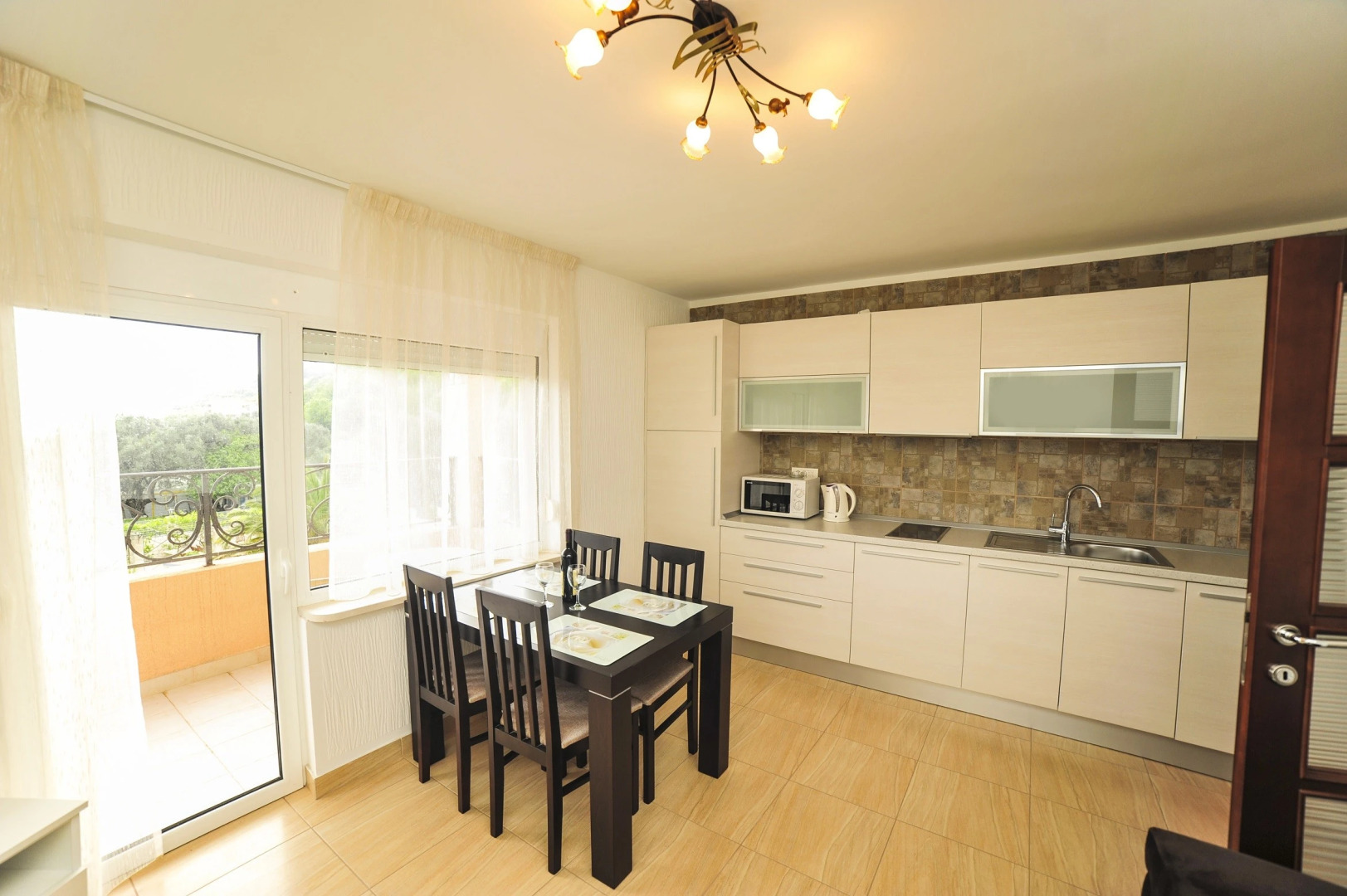 Апарт-Отель Villa Dolphin