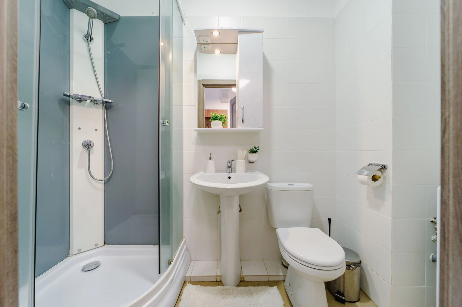 4 Апартаменты Radius На Малышева 42А (11)