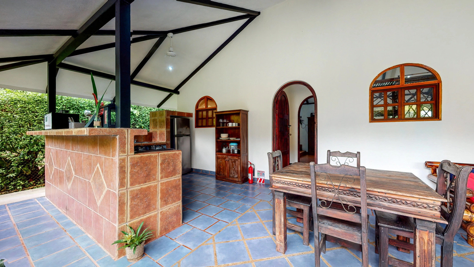 Апарт-отель The Scarlet Villas