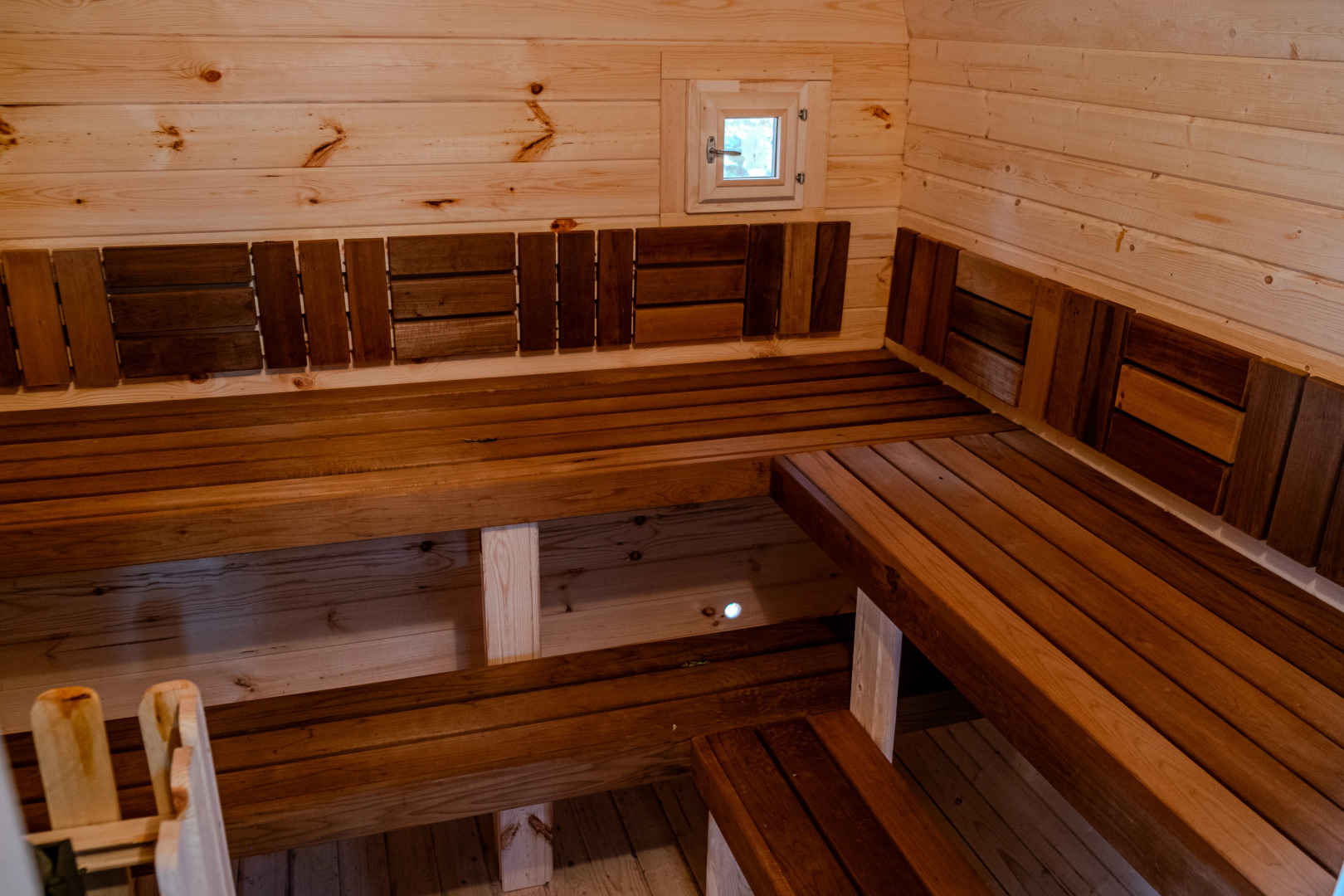 Шале Aishah House