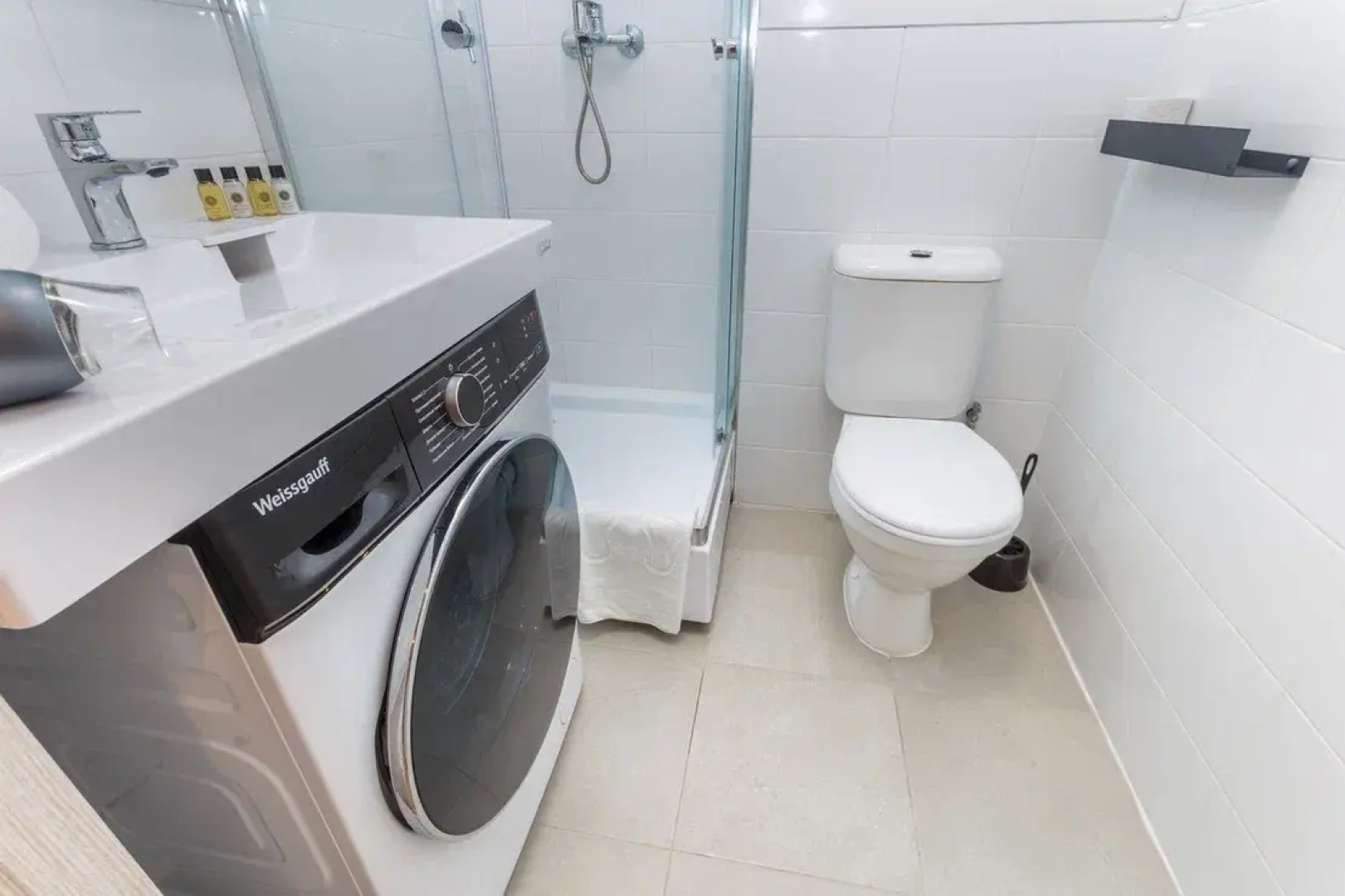 Апартаменты Inndays Apartments на Монахова (3)