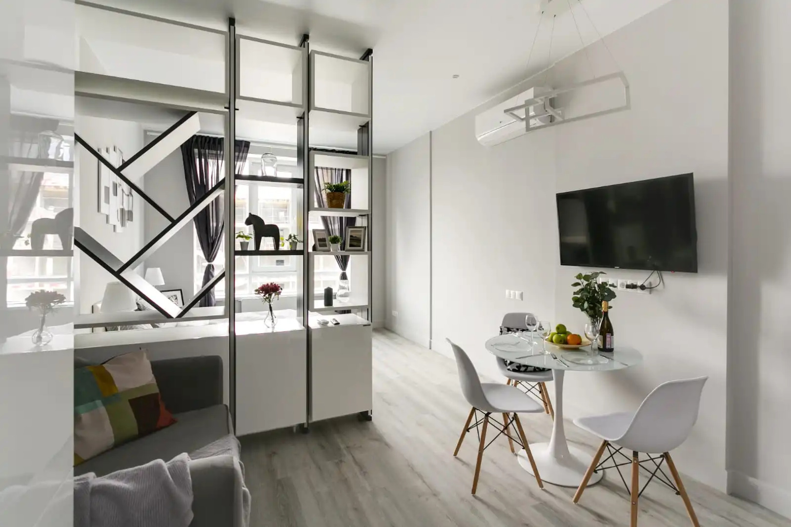 Апартаменты Алис Sleek Design