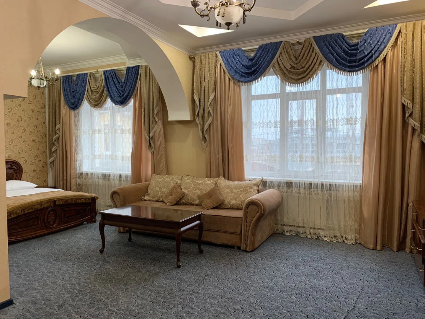 Отель Снежная Королева