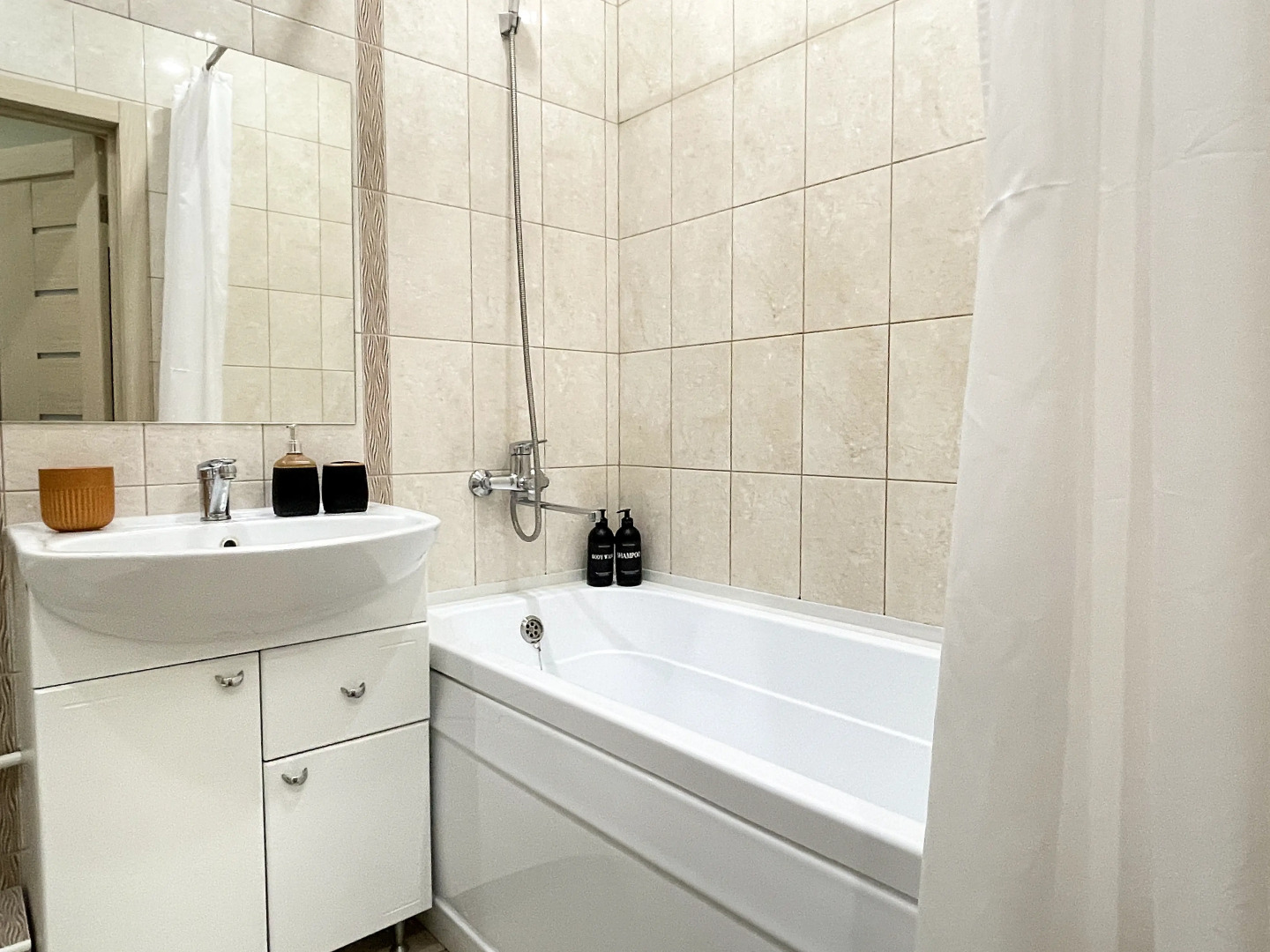 Апартаменты Салютные у Аквапарка