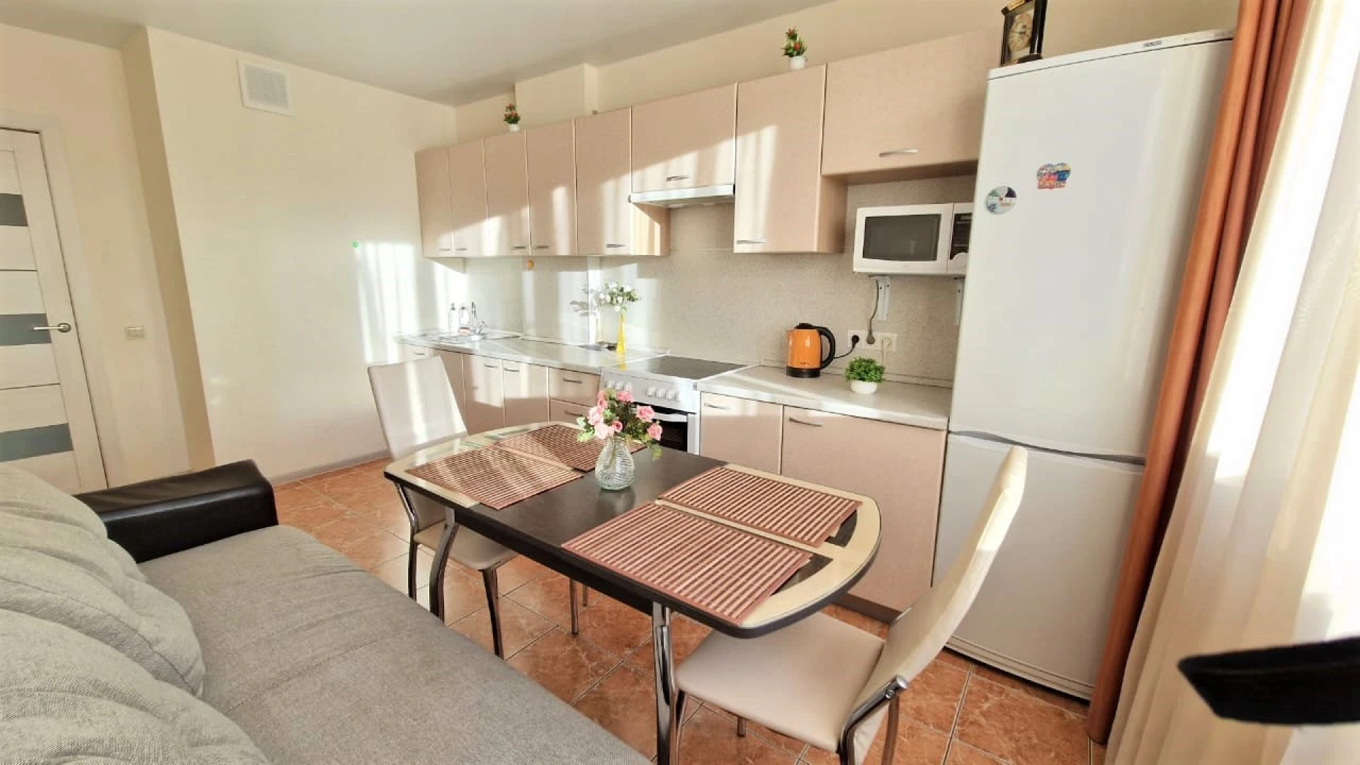 Квартира Краснозвездная 33