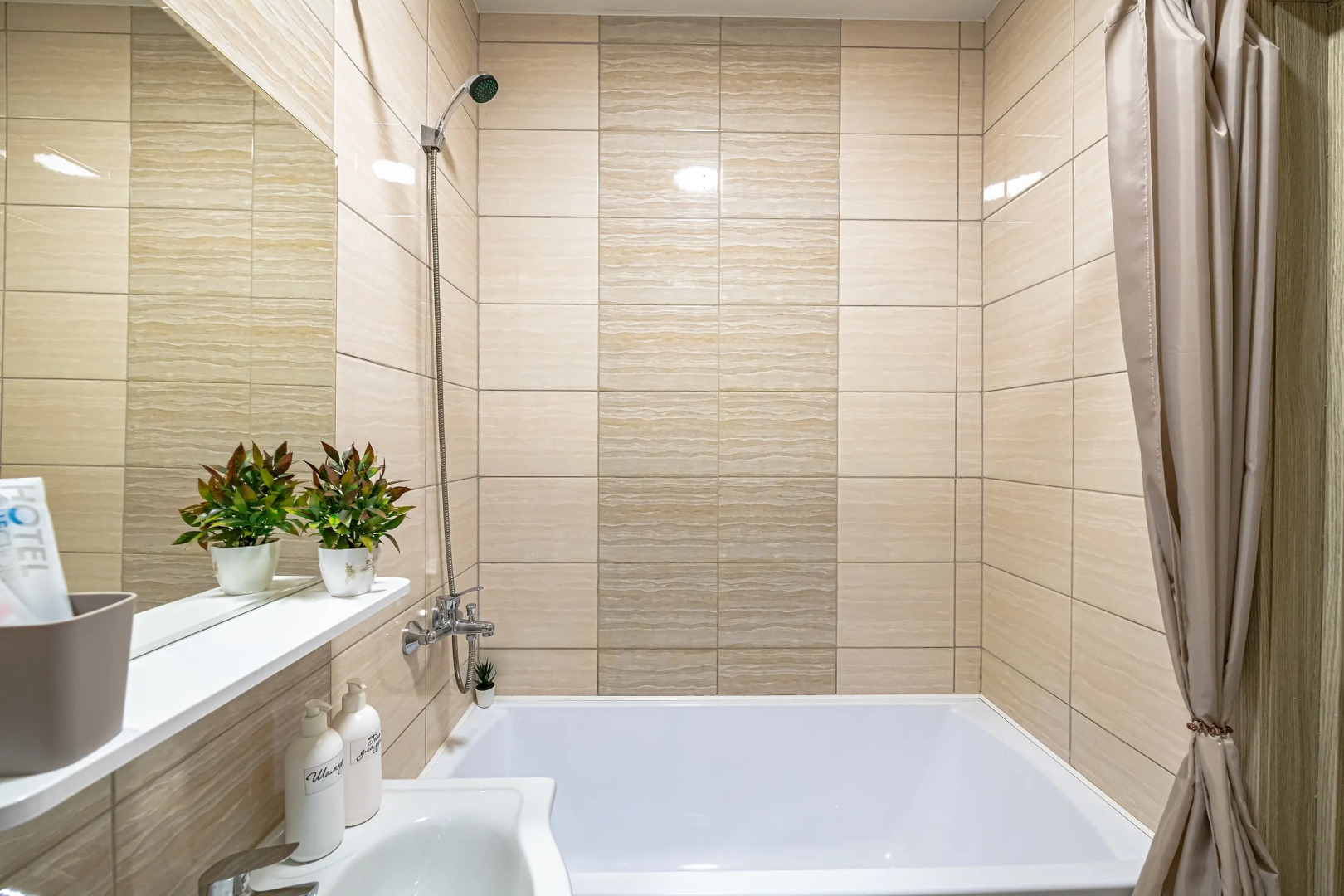 Апартаменты TopHouse на Можжевеловой 18, 10 этаж