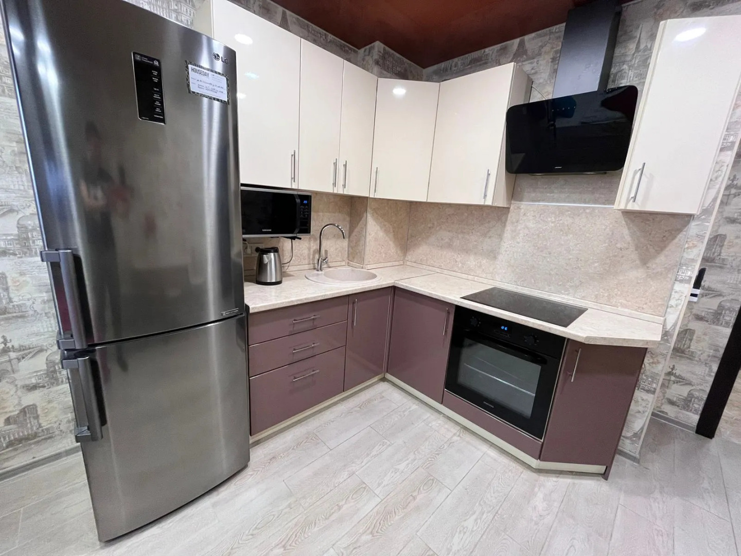 Апартаменты с панорамным видом на Стройкова 51