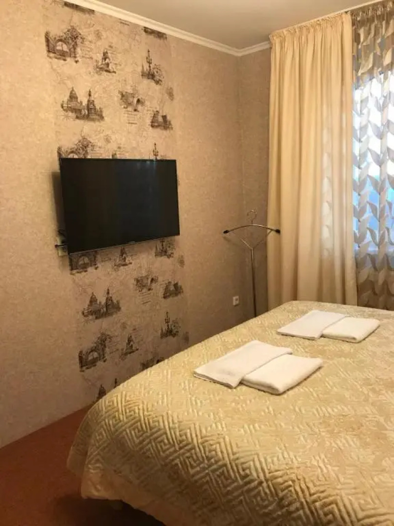 Апартаменты 3 комнаты в Центре рядом с Электричкой на Море