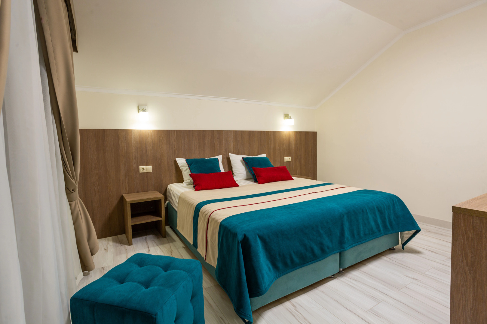 Гостиница Амра