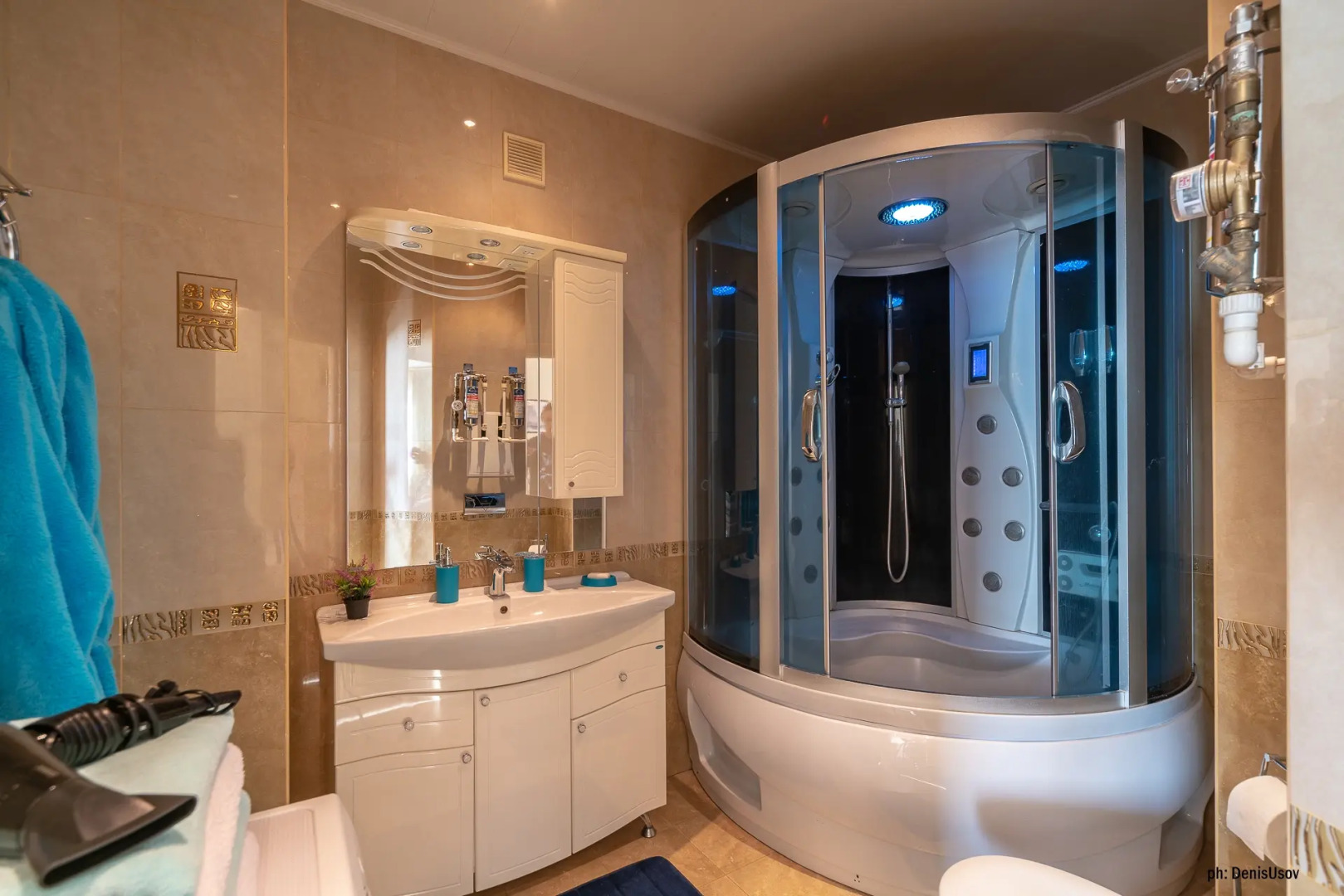 Апартаменты Пять Звезд на Омской