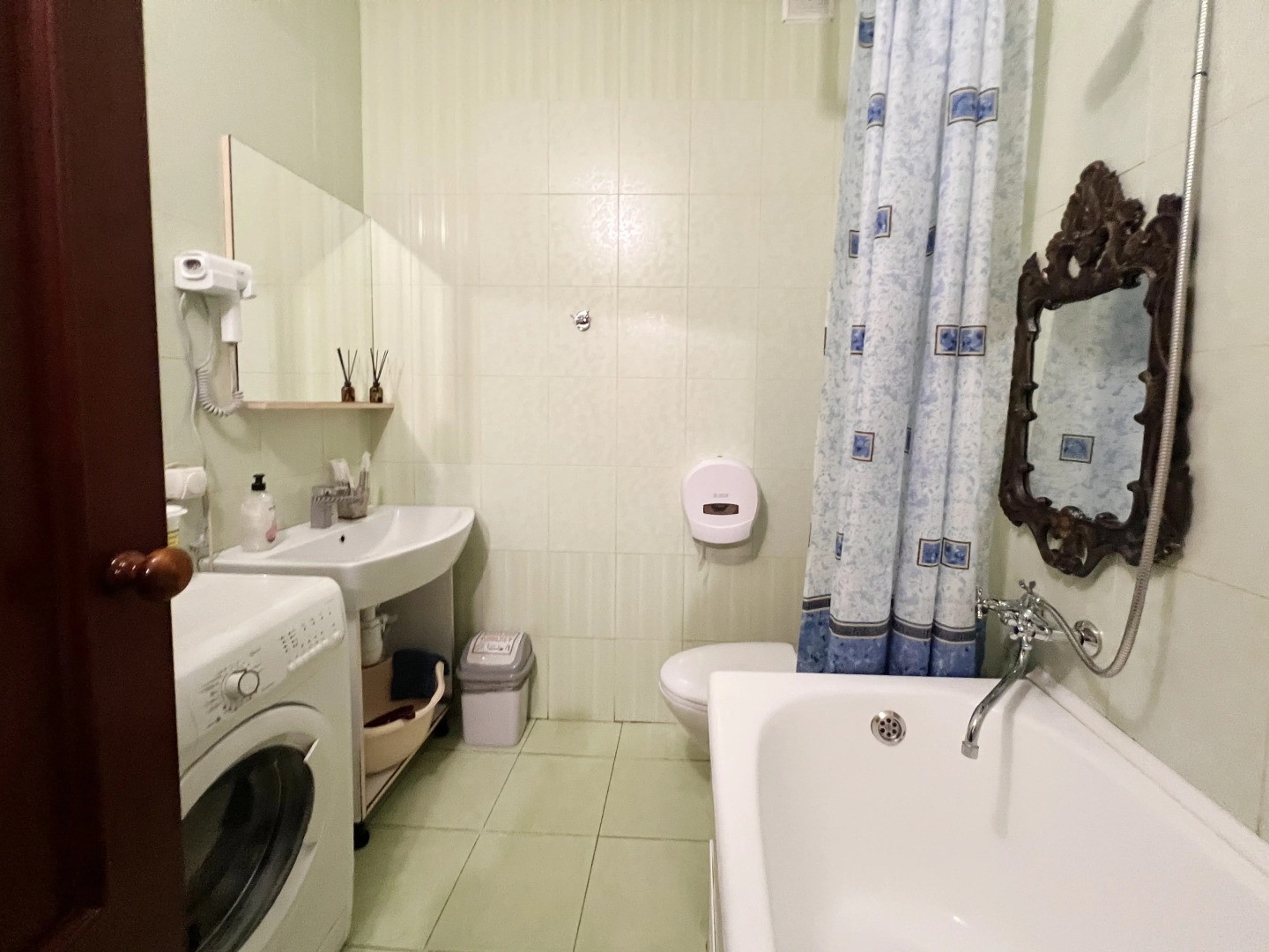 Квартира Двухкомнатная Студя в Центре