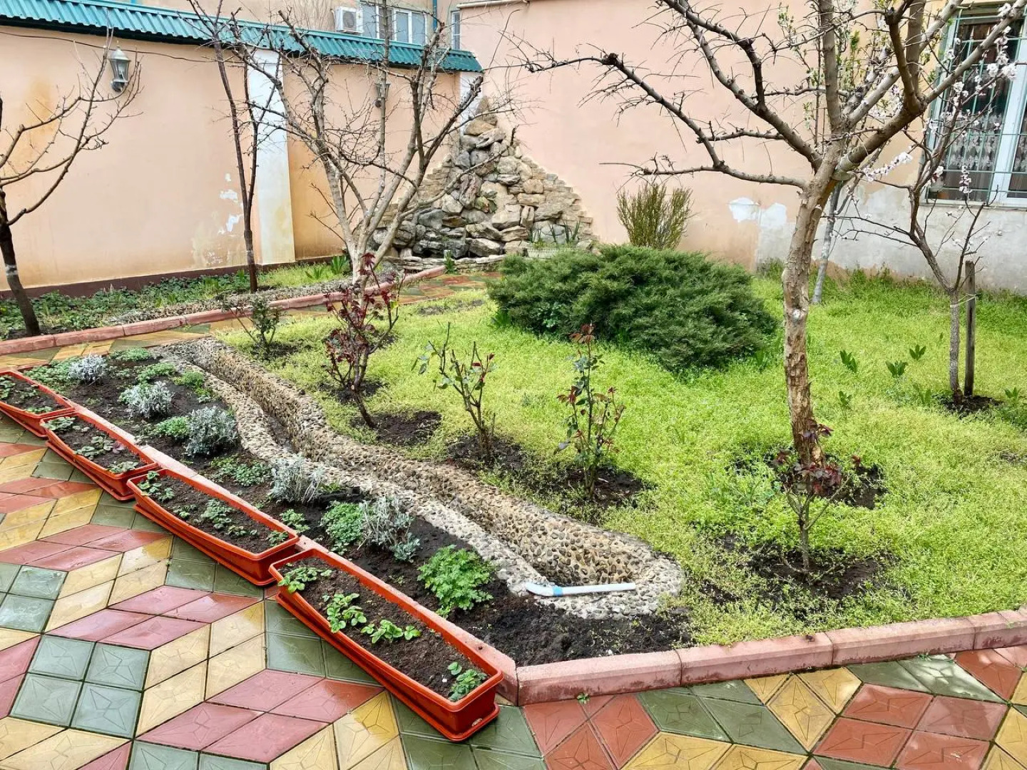 Апартаменты с собственным двором