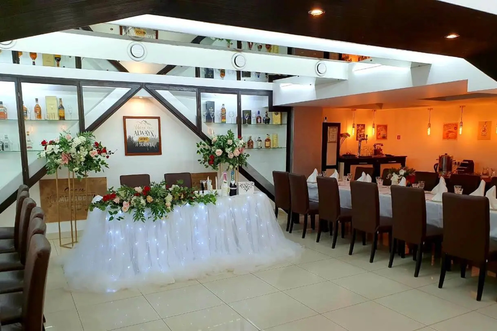 Отель Дискавери