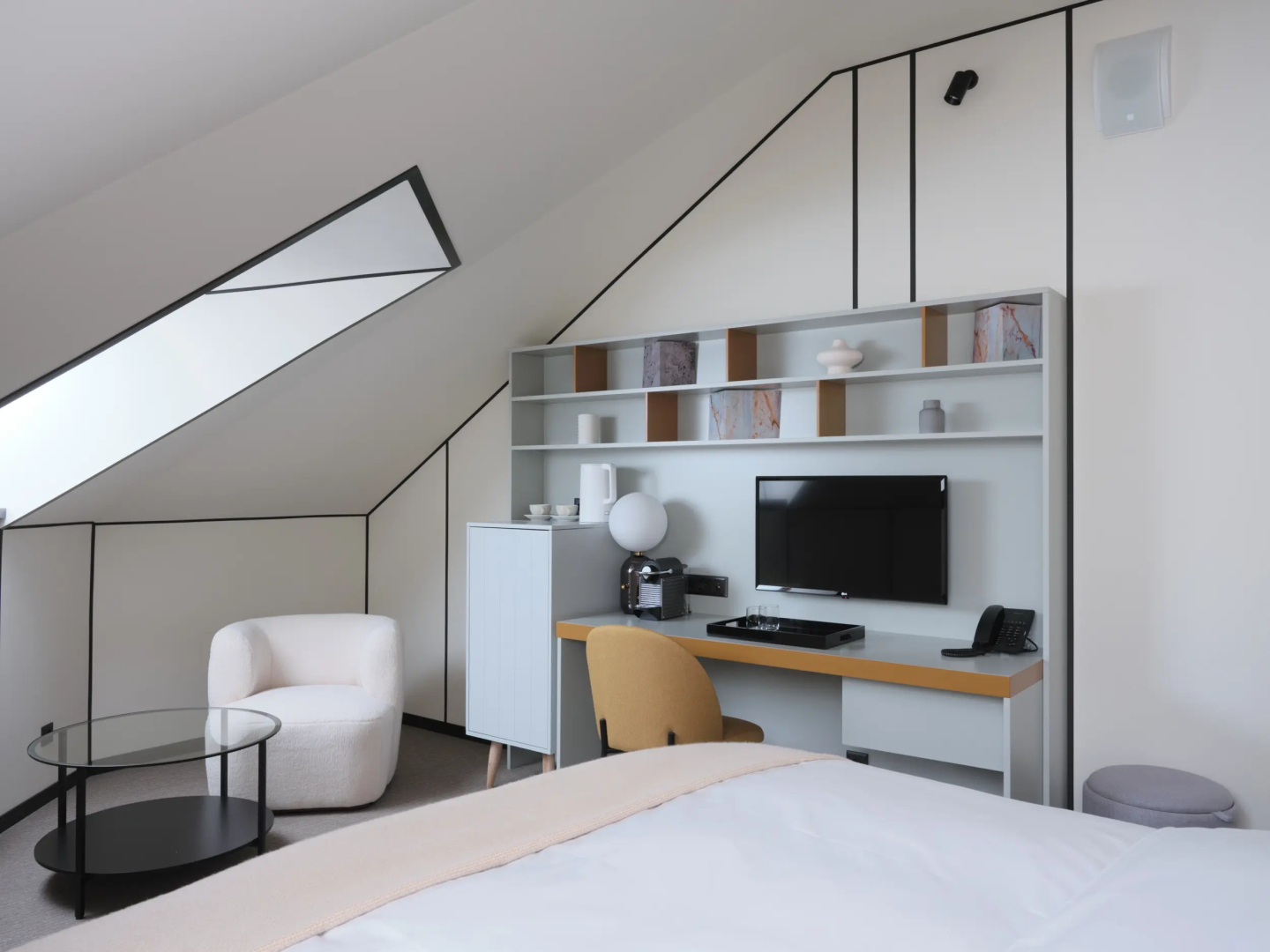 Отель GLINZ Hotel by Ginza Project