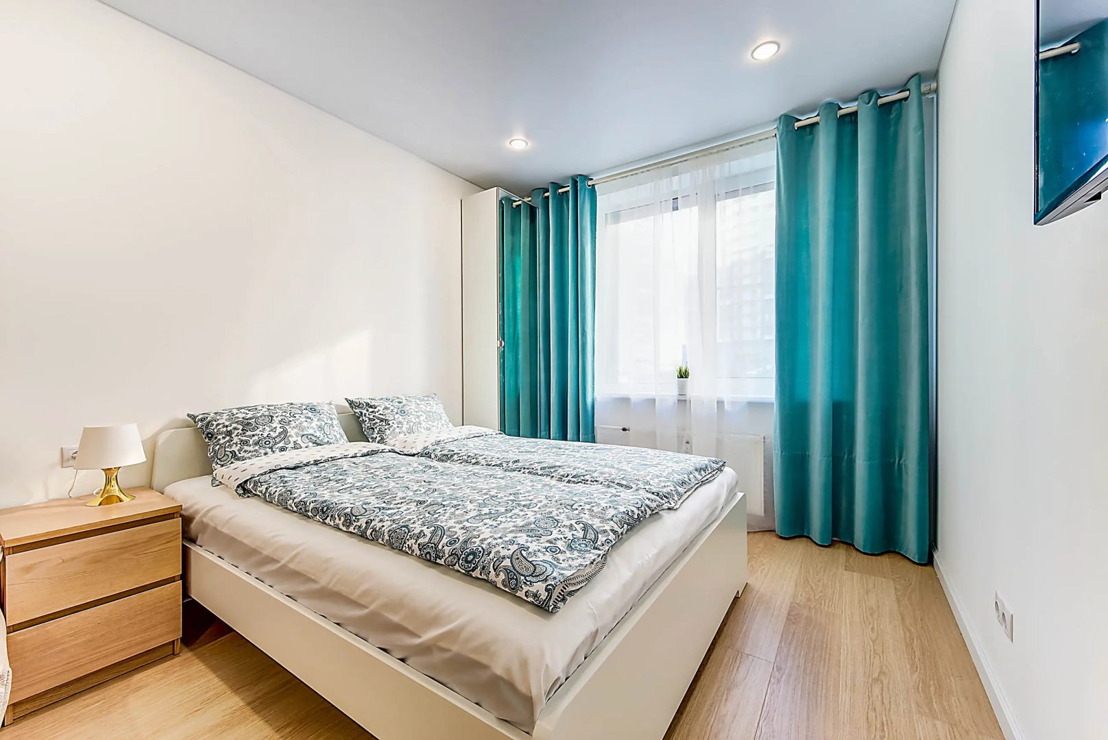 Квартира Blue Curtains Studio