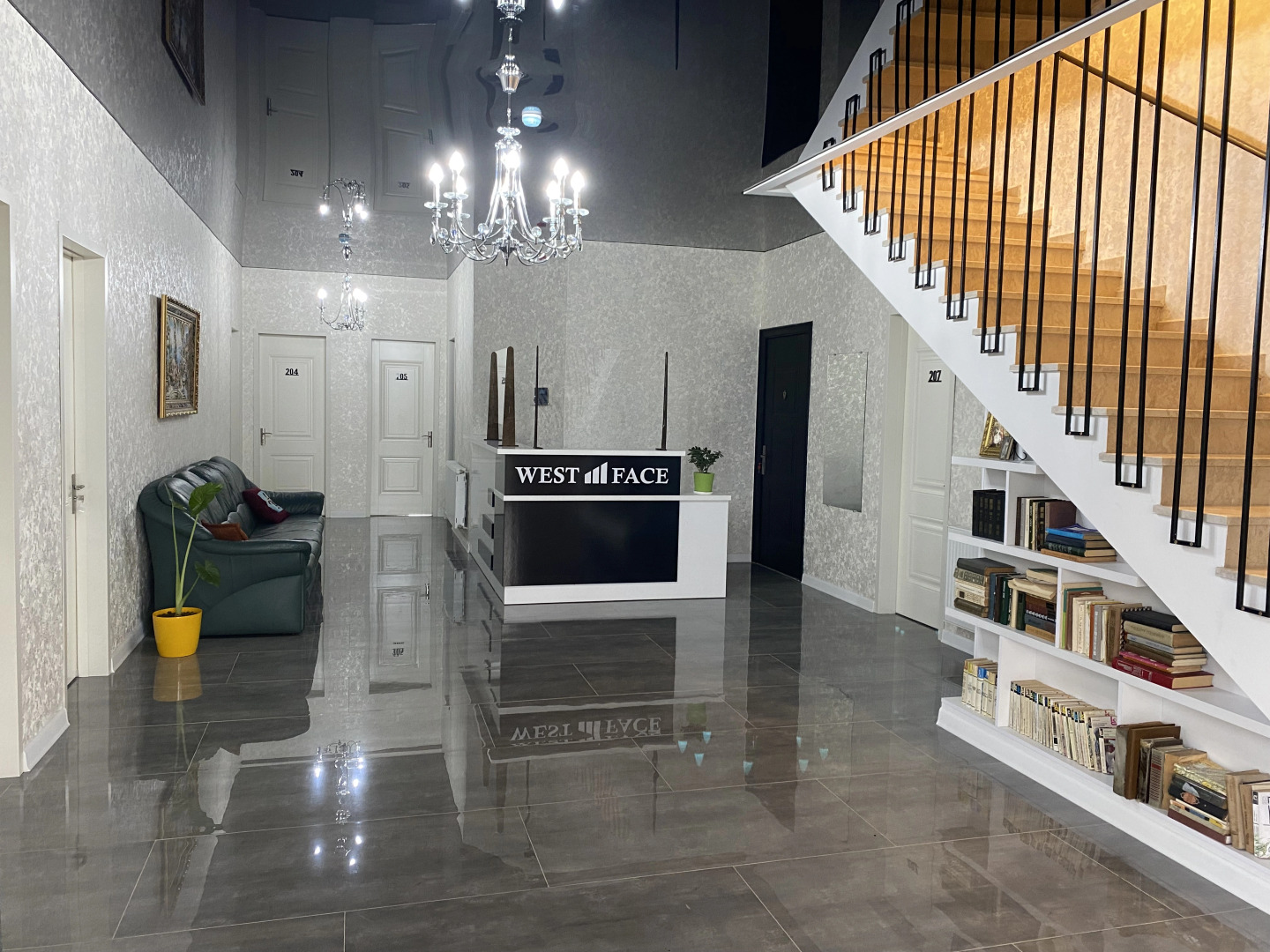 Отель West Face