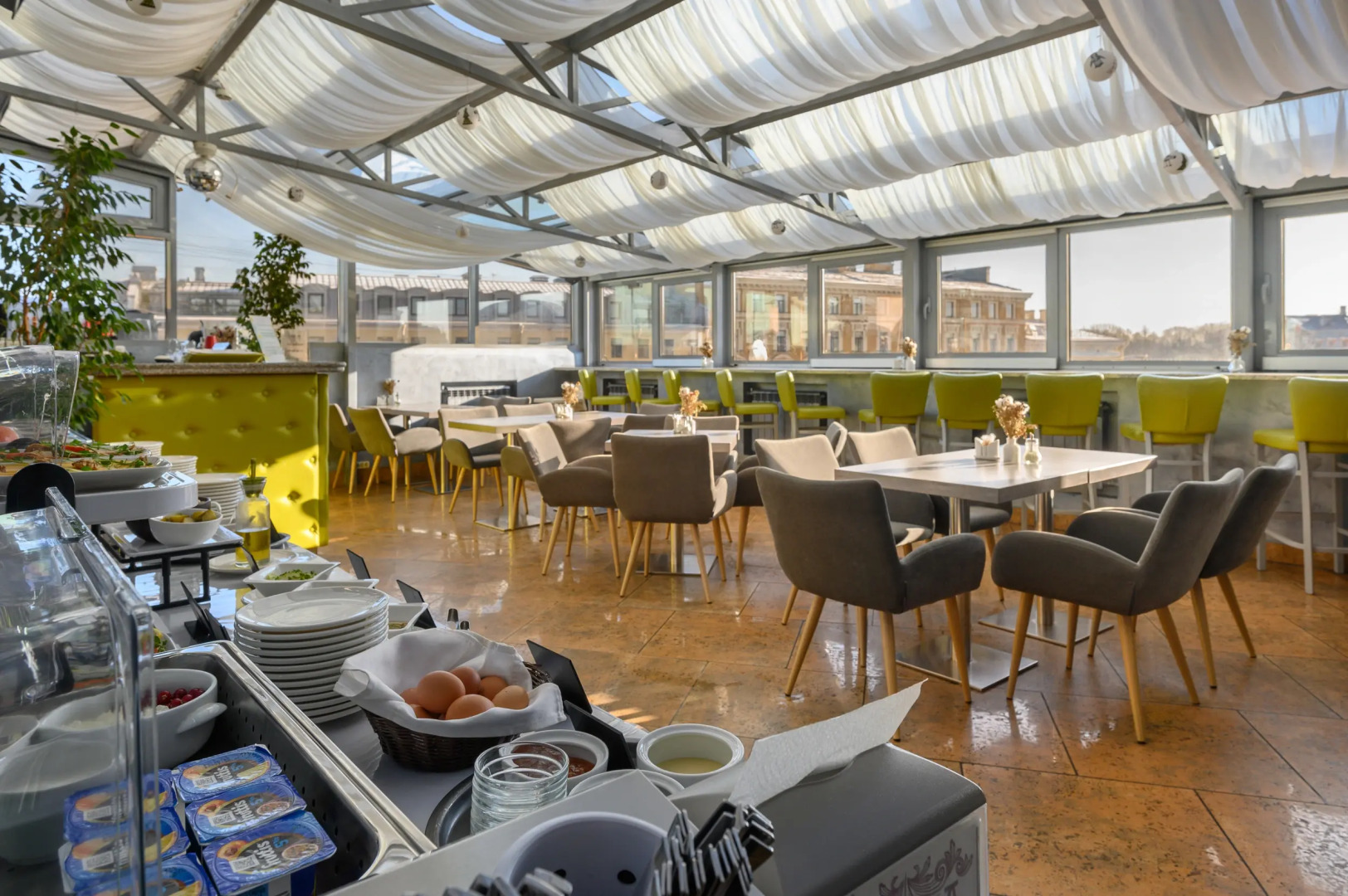 Отель Три Моста