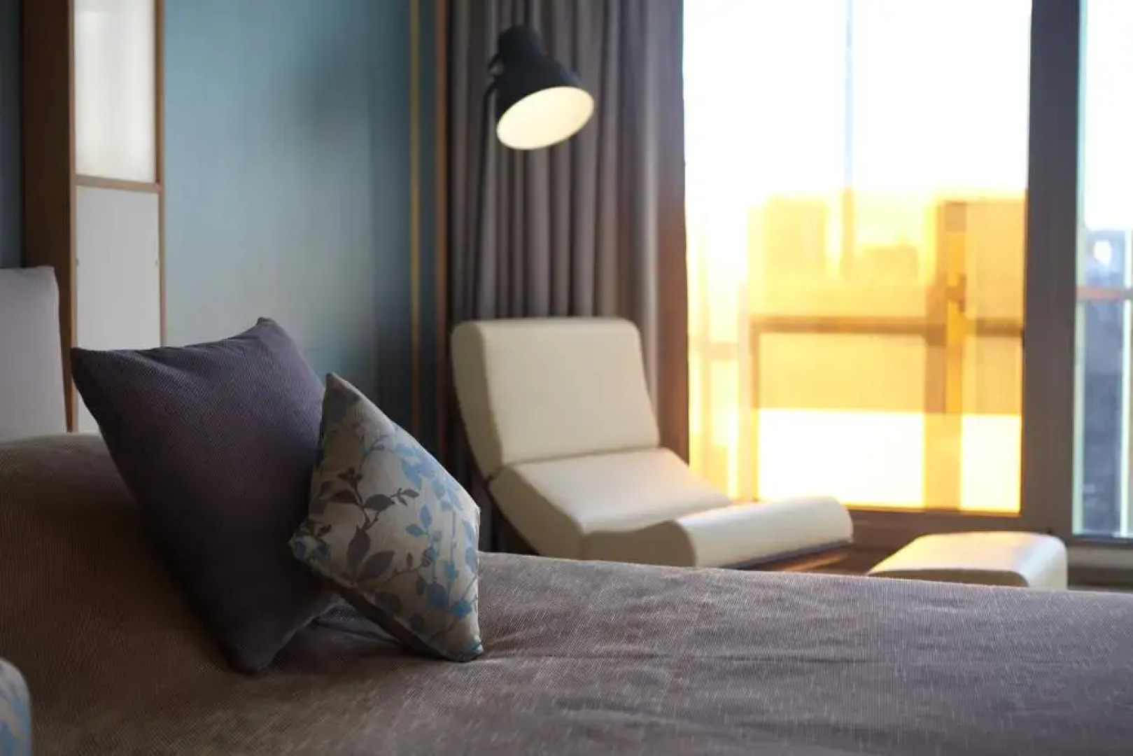 Отель Garden Embassy