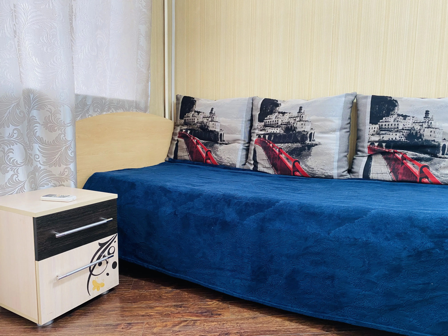 Апартаменты Демьяна Бедного