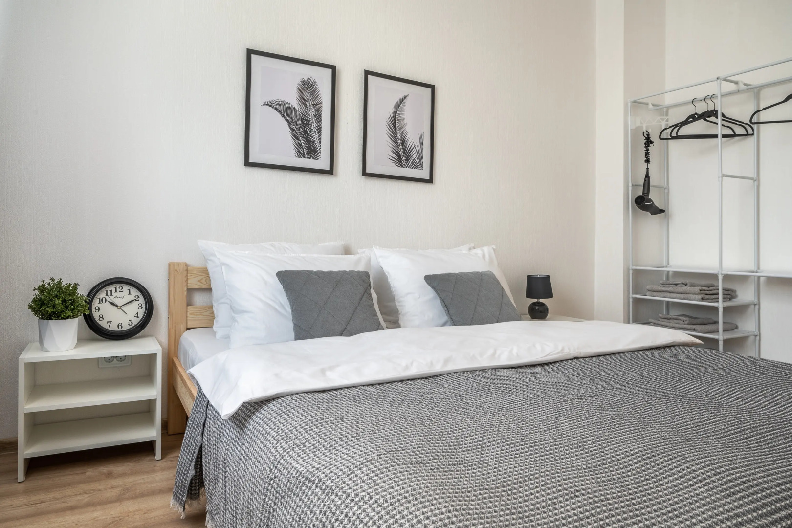 Квартира Просторная Двухкомнатная от Welcome V Ekb