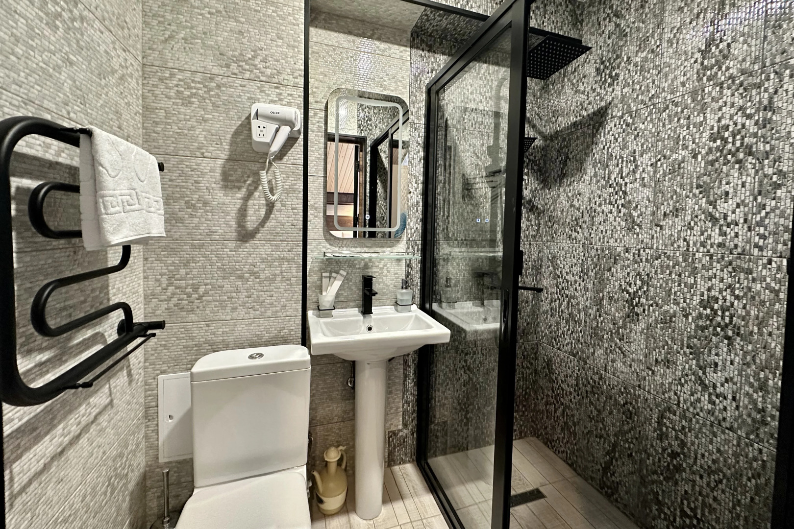 Миррос Субай Отель Домбай