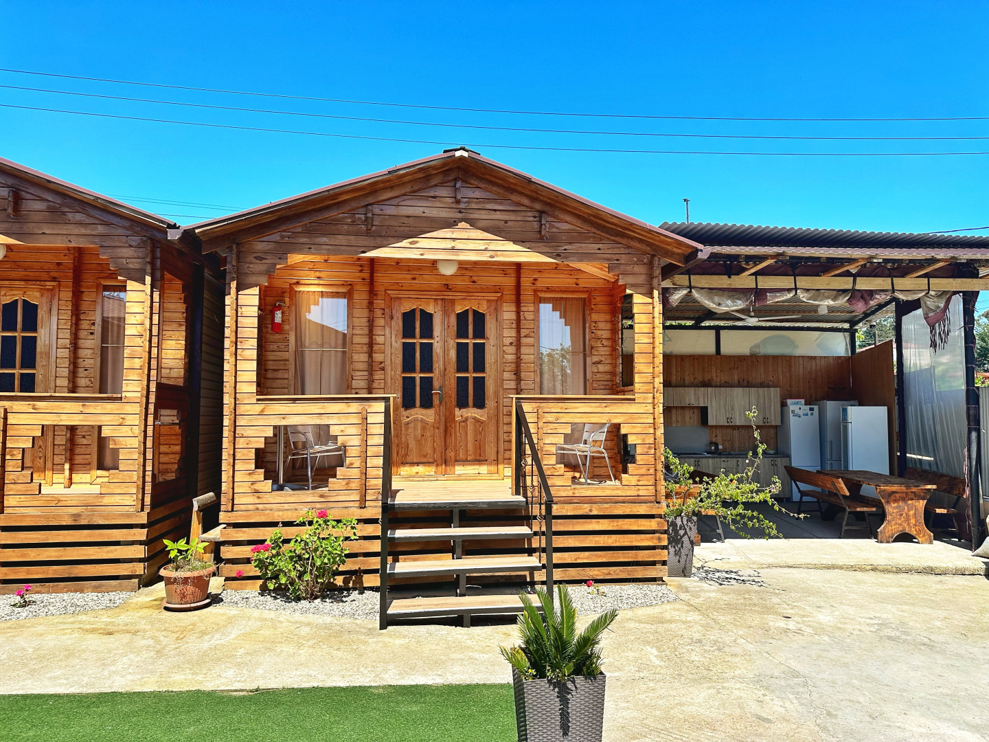 Гостевой Дом  Домики Набережная Виктория 100 м от моря