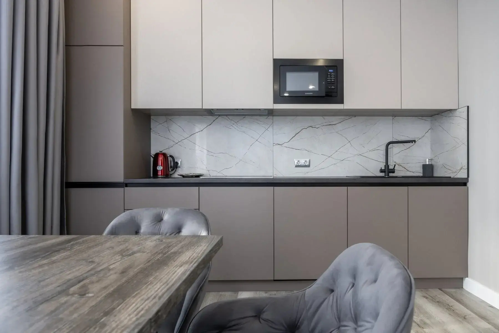 Апартаменты Алис Fashionable Interiors