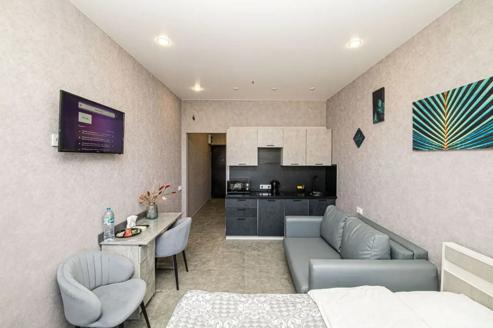 Апартаменты в Центре Города с Видом на Волгу