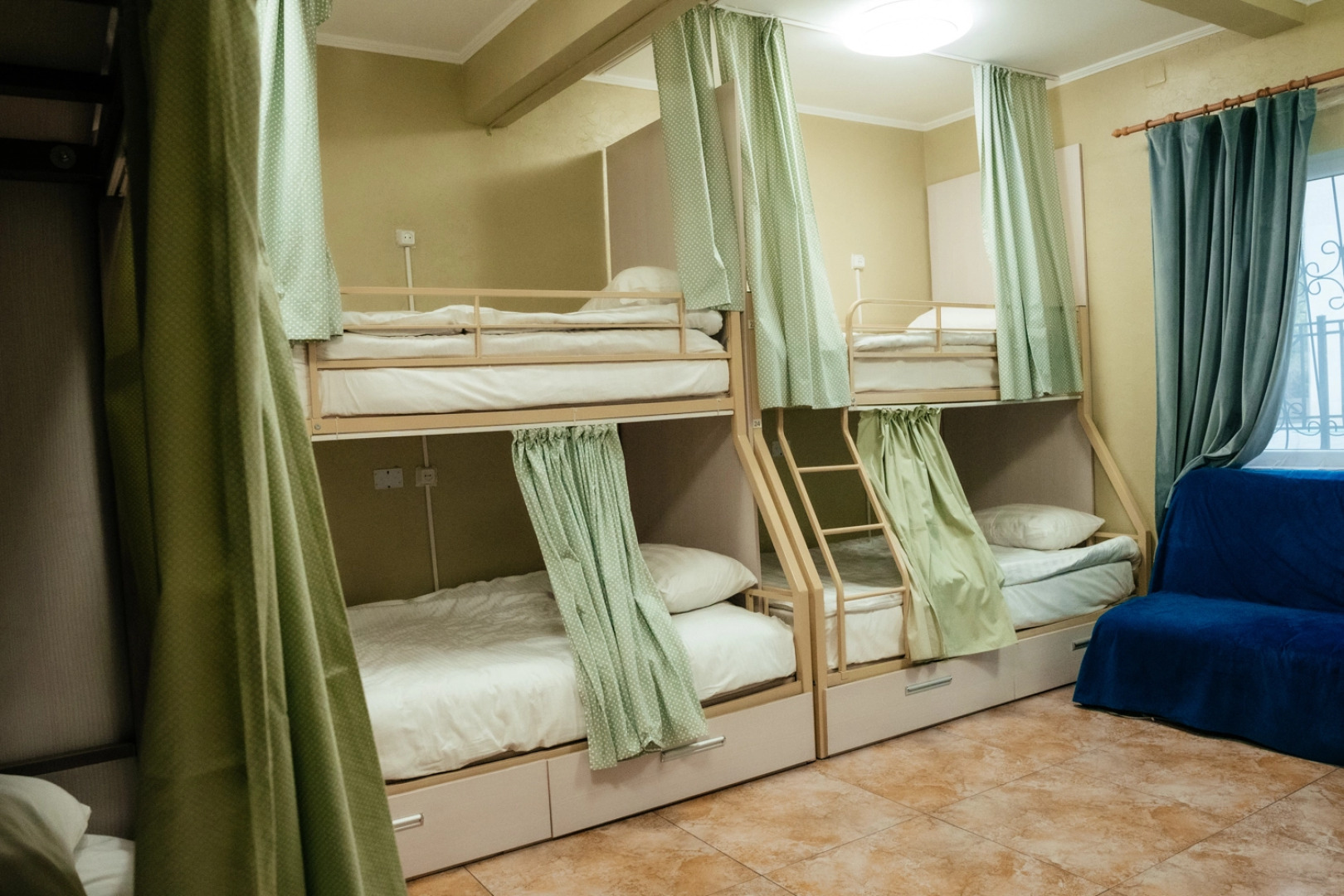 Хостел Botanical