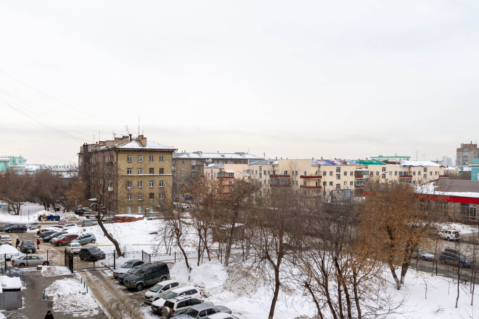 Квартира Уютная 3-ех комнатная квартира рядом с ЖД Вокзалом