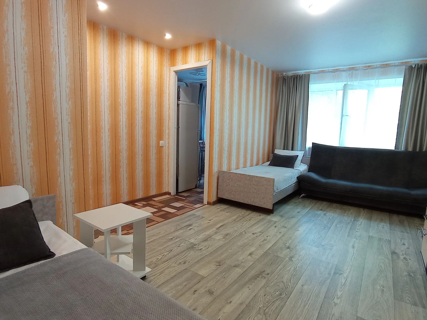 Квартира Комфортная Двухкомнатная для 1-6 гостей