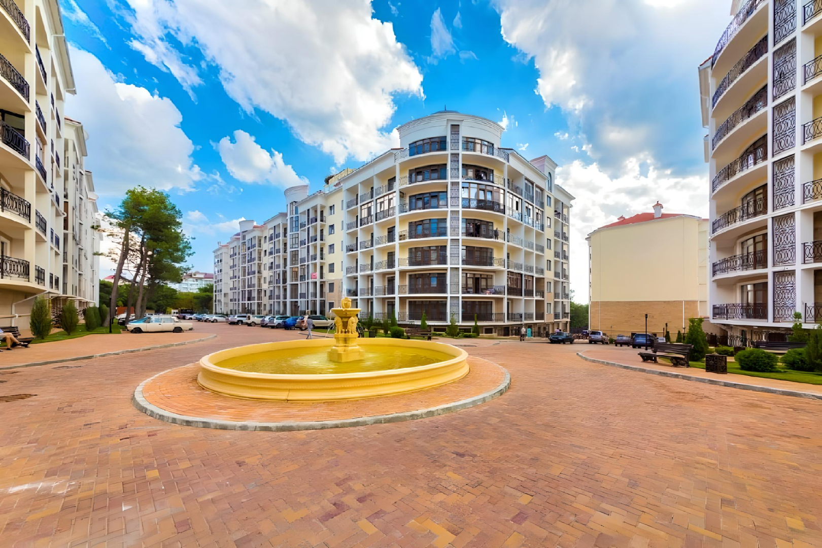 Апартаменты Изумрудный город-2